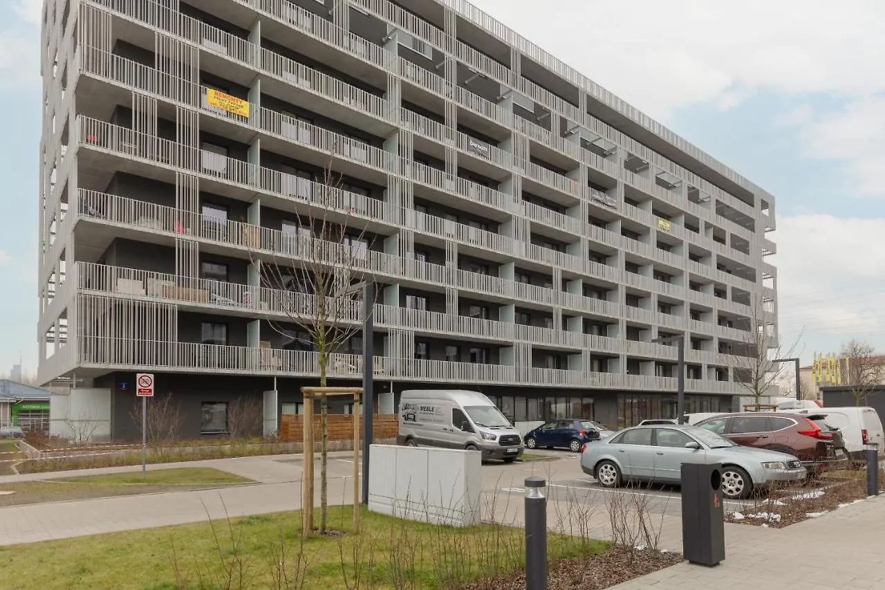 Wola Spacious Flat With Air Conditioning & Balcony By Noclegi Renters Warsaw Apartment
